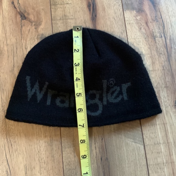 Wrangler black beanie/toque - Picture 7 of 7